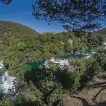 Appartamento 5 Bedroom Lovely In *