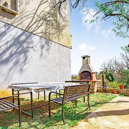 Amazing In With Kitchen Apartament *